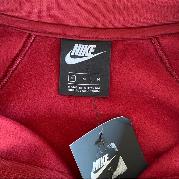 Nike “MWT” Crop Hoodie Half Zip  Long Sleeve, Color Red, Size Medium - Picture 5 of 5